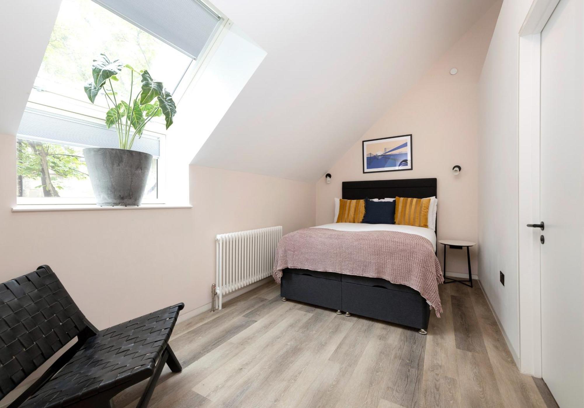 Charming Studios Near Holyrood Park & Calton Hill Edynburg Pokój zdjęcie